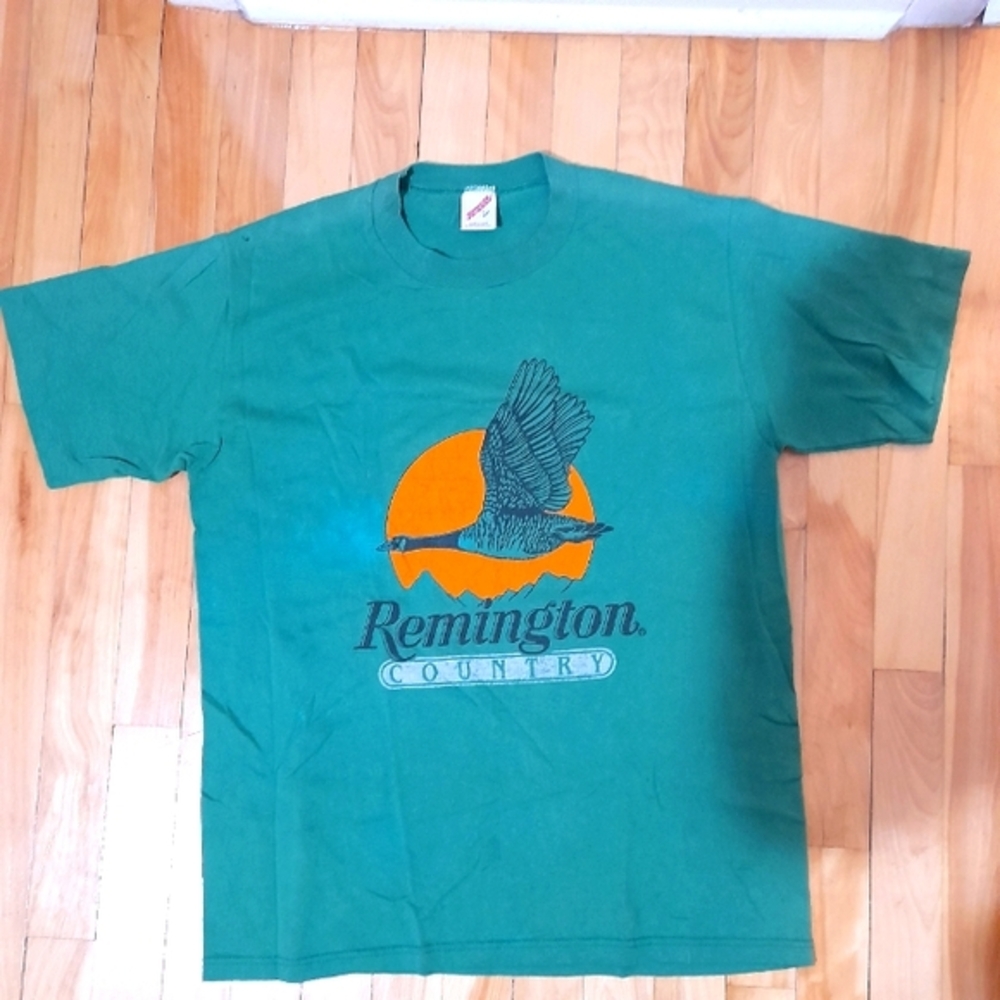 Vintage 1990s Remington Country Graphic T Shirt Streetwear made in USA
